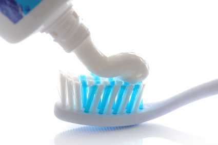 Использование зубной пасты не по назначению