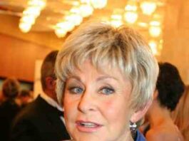 Ангеліна вовк, яка назвала щастям відсутність дітей, засмучена скромною пенсією в 47 тисяч рублів