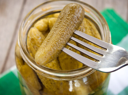 Огірки по-болгарськи на зиму: перевірений роками рецепт