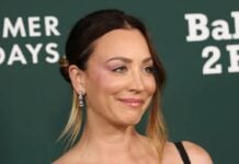 Дочка Кейлі Куоко Матильда поділилася особливим моментом із покійним собакою Норманом, який залишить вас у калюжі сліз