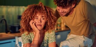 Чотири способи, як ваше тіло реагує на стрес: боротьба, втеча, завмирання та смоктання