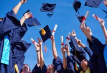 Тривога через ІІ: Батьки глибоко стурбовані перспективами працевлаштування підлітків