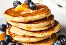 Sarapan Terbaik dengan Upaya Rendah dan Tinggi Protein: Pancake Keju Cottage 3 Bahan