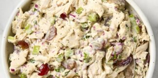 Poudre d’Amchur : le boost de saveur inattendu pour la salade de poulet et au-delà