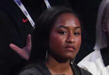 Sasha Obama Merangkul Estetika Y2K dalam Penampilan Publik yang Langka