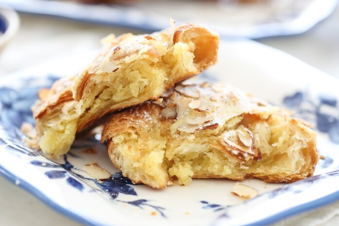 cd1539e5-b763-4abc-83cb-16bb2e6b4694